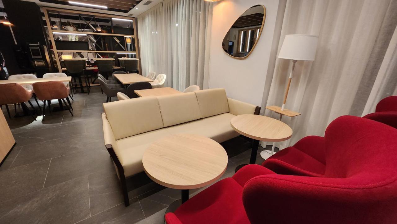 Sercotel Plana Suites Vall de Uxó エクステリア 写真
