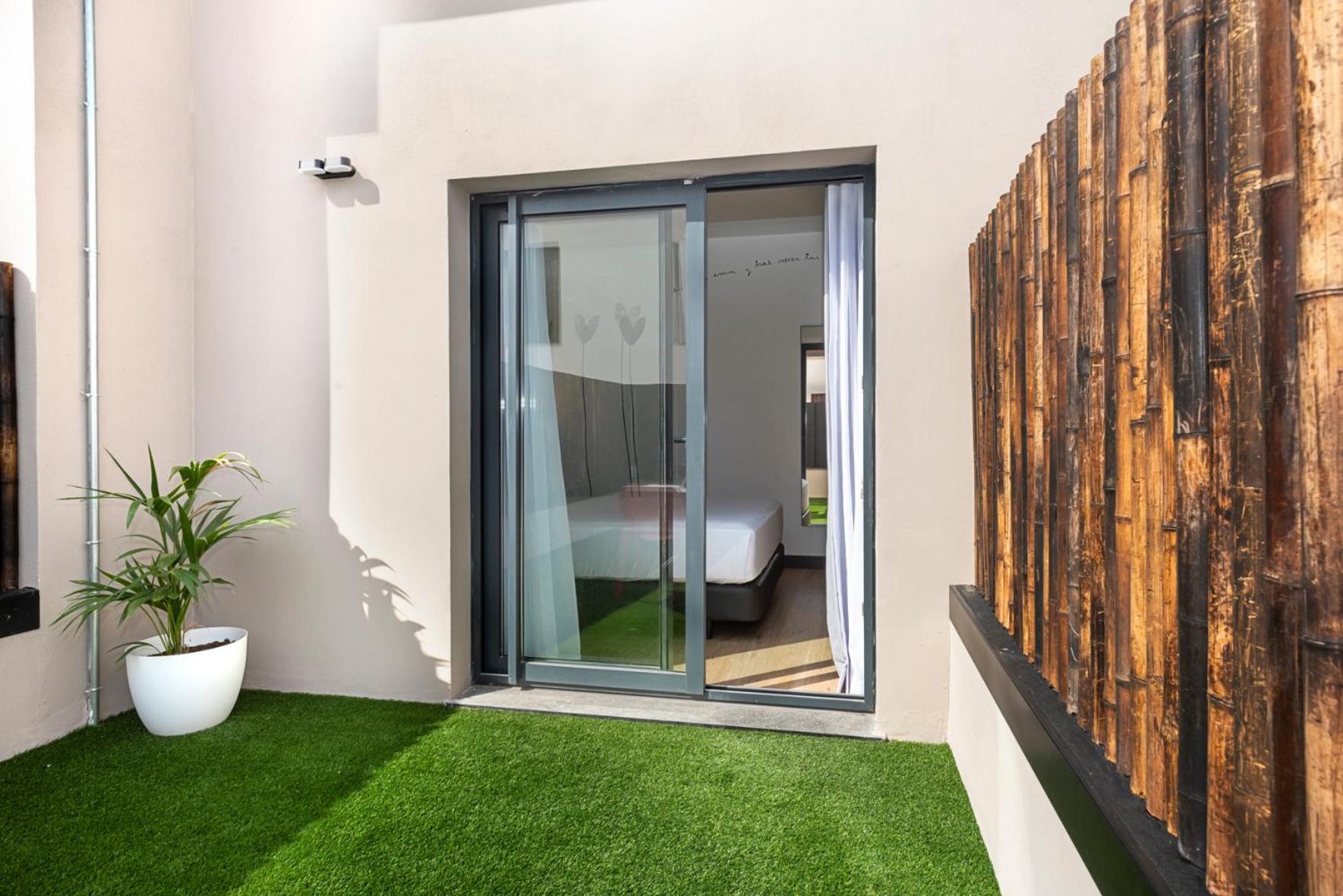 Sercotel Plana Suites Vall de Uxó 部屋 写真